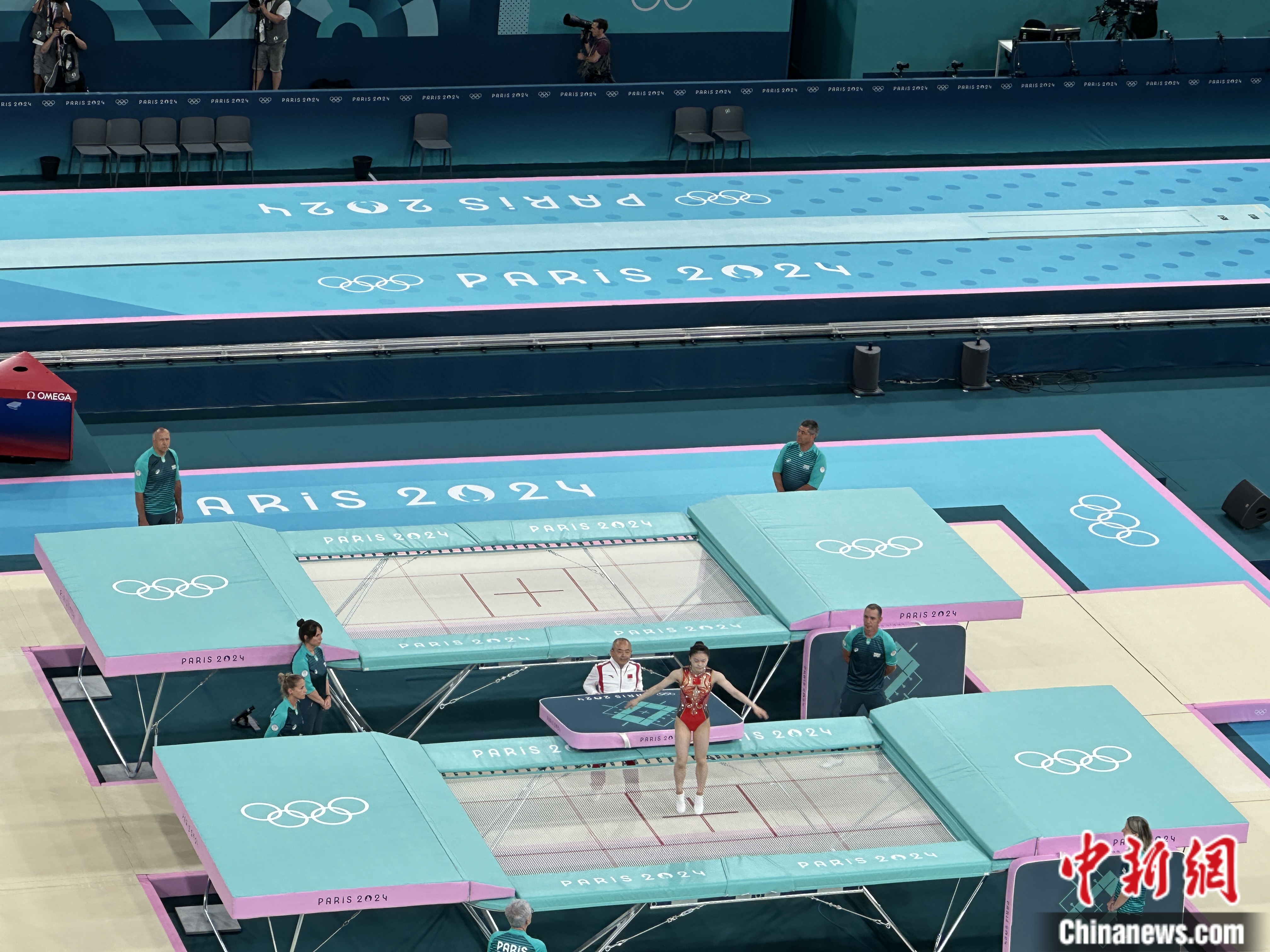 巴黎奥运会女子蹦床决赛中国双姝折戟 胡译乘失