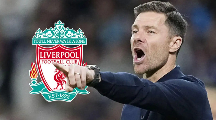 曼城剑指曼联中场核心 今夏转会战白热化