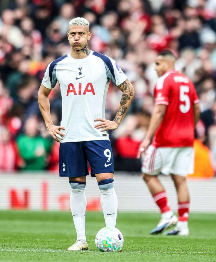 热刺主场惨败诺丁汉森林 保级前景堪忧