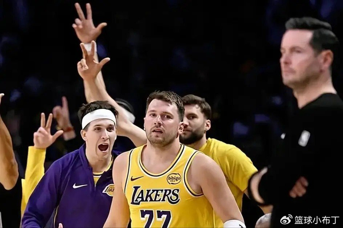 东契奇重伤缺席季后赛首轮 湖人前景堪忧雷迪克