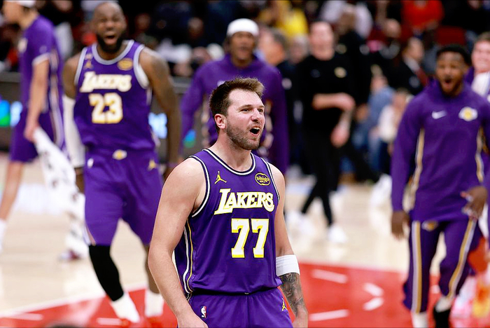 东契奇重伤缺席季后赛首轮 湖人前景堪忧雷迪克