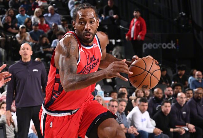 快船力克国王终结连败 伦纳德三节打卡26+引领团