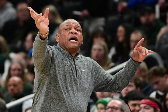 雄鹿主帅里弗斯遭解职 联盟收官战四队惨败定排